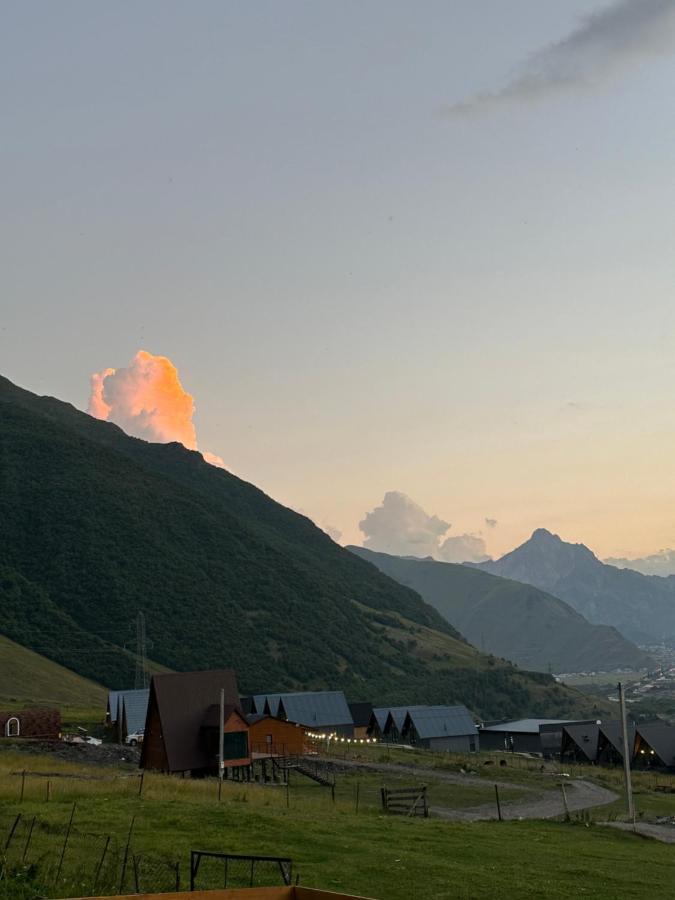 Vila Lonely Mountain Stepancminda Exteriér fotografie